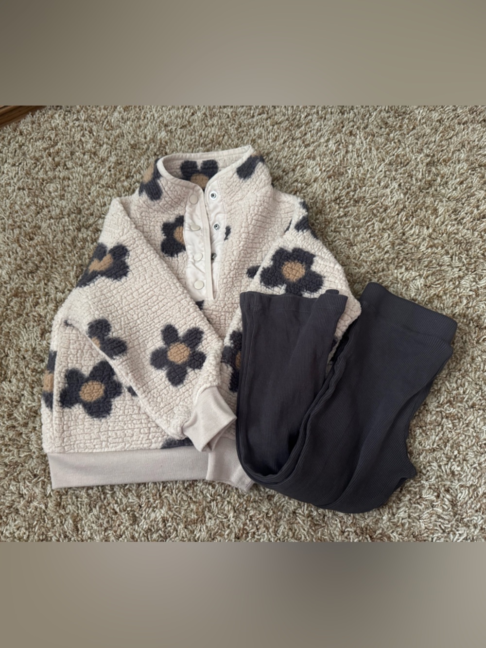Carters Toddler Girl Sherpa set.